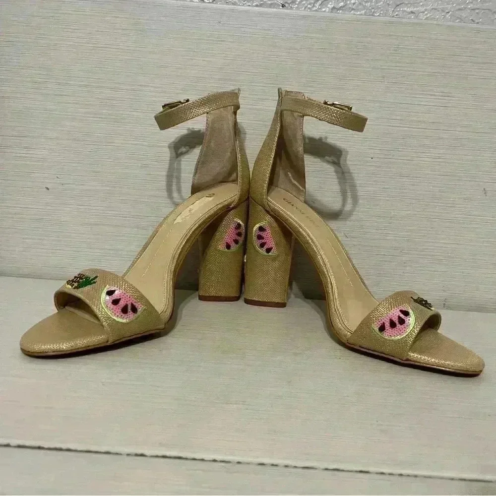 Gianni Bini Joenahtwo Natural Straw Fruit Embellished Block Heel Sandals Summer - Picture 13 of 16
